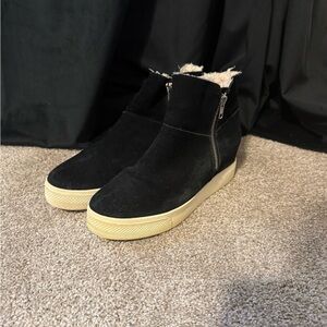 Steve Madden Black velvet boot wedges